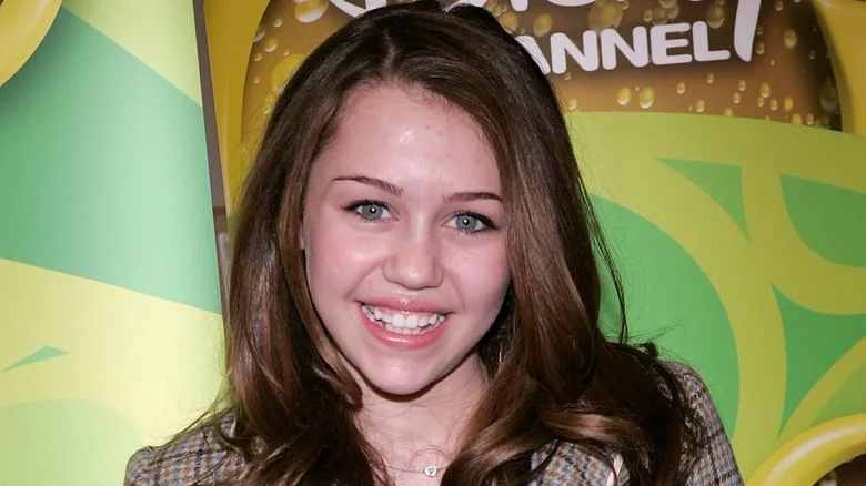 Miley Cyrus Teeth 2005